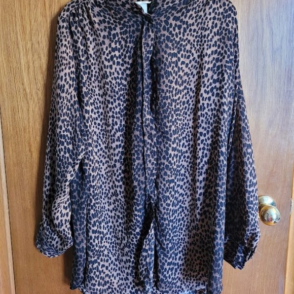 H&M Sheer Leopard Print Button Up Blouse 14 - Picture 1 of 5